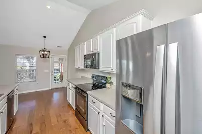 105 Avonshire Drive, Summerville, SC 29420 - Photo 9