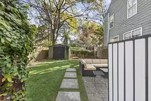 1352 Battery Glover Ct, Charleston, SC 29412 - Photo 29