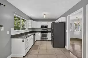 1352 Battery Glover Ct, Charleston, SC 29412 - Photo 11