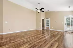 611 Savannah River Dr, Summerville, SC 29485 - Photo 5