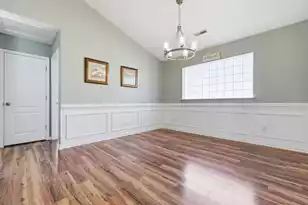 611 Savannah River Dr, Summerville, SC 29485 - Photo 9