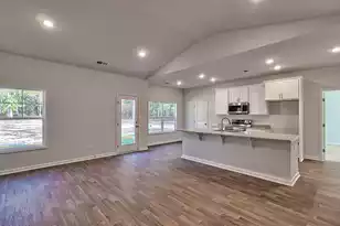 225 Trotter Ln, Orangeburg, SC 29118 - Photo 9