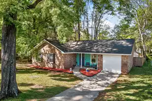 122 Harvey Ave, Goose Creek, SC 29445 - Photo 7