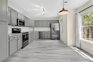 604 Tribeca Ct, Charleston, SC 29414 - Photo 3