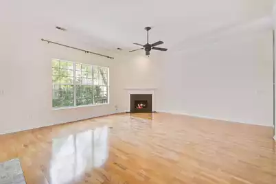 1462 Clarendon Way, Mount Pleasant, SC 29466 - Photo 11