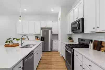 125 Trumpet Vine Drive, Summerville, SC 29483 - Photo 7