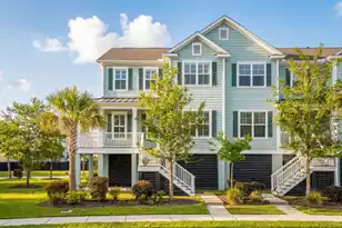 1630 Prince Edward St, Mount Pleasant, SC 29466 - Photo 1