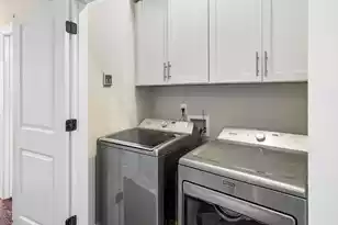 1630 Prince Edward St, Mount Pleasant, SC 29466 - Photo 29