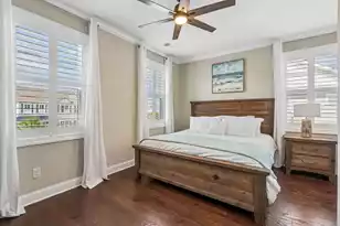 1630 Prince Edward St, Mount Pleasant, SC 29466 - Photo 25