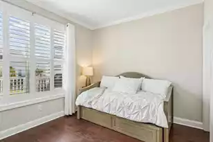 1630 Prince Edward St, Mount Pleasant, SC 29466 - Photo 17