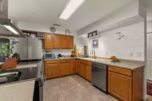 6027 Vaux Rd, Beaufort, SC 29906 - Photo 11