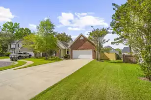 602 Curing Ct, Moncks Corner, SC 29461 - Photo 3