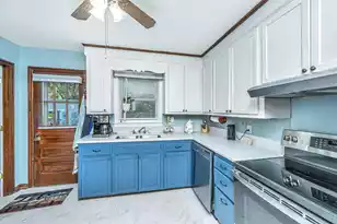 1815 Biltmore Dr, Charleston, SC 29412 - Photo 9