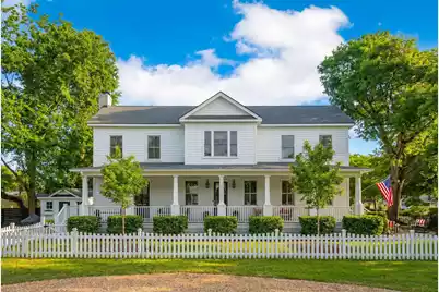 22 Pearl Avenue, Mount Pleasant, SC 29464 - Photo 1