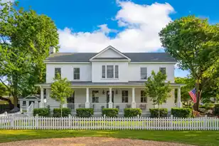 22 Pearl Ave, Mount Pleasant, SC 29464 - Photo 1