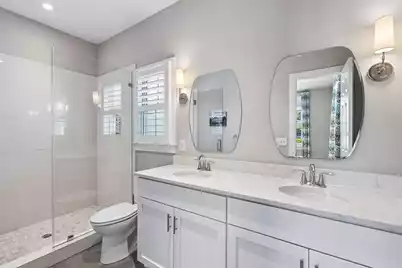 22 Pearl Avenue, Mount Pleasant, SC 29464 - Photo 31