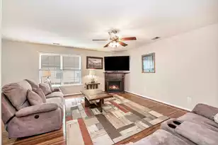 1044 Steelechase Ln, Hanahan, SC 29410 - Photo 3