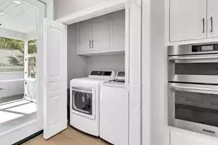 1135 Thrower St, Charleston, SC 29492 - Photo 11