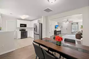 212 Avonshire Dr, Summerville, SC 29483 - Photo 11