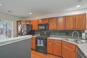 8658 Grassy Oak Trail, North Charleston, SC 29420 - Photo 5