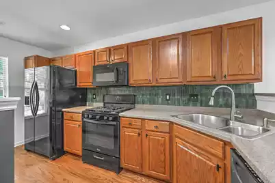 8658 Grassy Oak Trail, North Charleston, SC 29420 - Photo 5