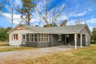 200 Roosevelt Dr, Saint Stephen, SC 29479 - Photo 9