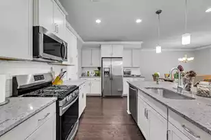 1640 Mermentau St, Mount Pleasant, SC 29466 - Photo 9