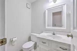 109 Squire Ct, Summerville, SC 29485 - Photo 9