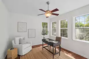 1892 Palmetto Isle Dr, Mount Pleasant, SC 29466 - Photo 19