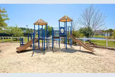 1892 Palmetto Isle Drive, Mount Pleasant, SC 29466 - Photo 57