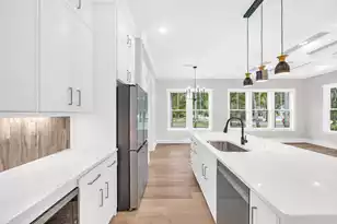 255 Madison Dr, Georgetown, SC 29440 - Photo 3