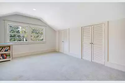 299 Hobcaw Drive, Mount Pleasant, SC 29464 - Photo 23