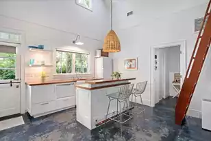 299 Hobcaw Dr, Mount Pleasant, SC 29464 - Photo 29