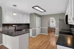 668 Majestic Oaks Dr, Charleston, SC 29412 - Photo 17