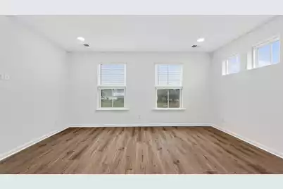 4633 Forest Hills Drive #601, North Charleston, SC 29418 - Photo 9