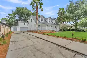 2142 Gulf Dr, Mount Pleasant, SC 29466 - Photo 3
