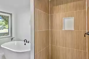 1318 Foster St, Charleston, SC 29407 - Photo 17