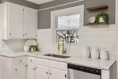 1318 Foster Street, Charleston, SC 29407 - Photo 9