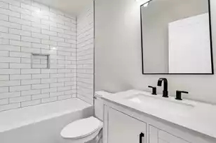 5889 Rhett Ave N, Hanahan, SC 29410 - Photo 19