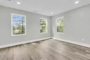 5889 Rhett Ave N, Hanahan, SC 29410 - Photo 23