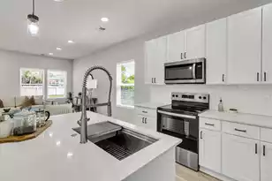 5889 Rhett Ave N, Hanahan, SC 29410 - Photo 17