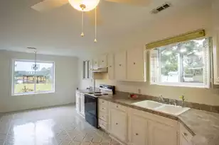 1744 Brantley Dr, Charleston, SC 29412 - Photo 9