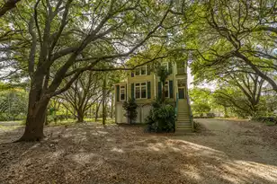 8869 Marsh Aire Ln, Edisto Island, SC 29438 - Photo 23