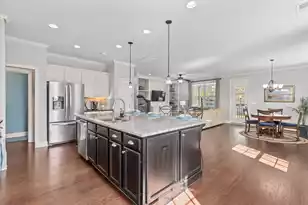 2574 Kings Gate Ln, Mount Pleasant, SC 29466 - Photo 5