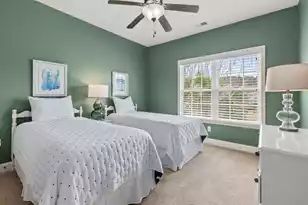 2574 Kings Gate Ln, Mount Pleasant, SC 29466 - Photo 15