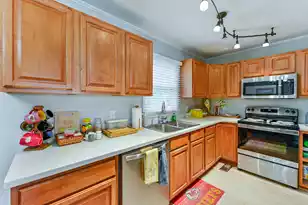 307 Burroughs Ave, Beaufort, SC 29902 - Photo 15