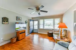 307 Burroughs Ave, Beaufort, SC 29902 - Photo 9