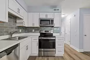 1521 Nantahala Blvd, Mount Pleasant, SC 29464 - Photo 9