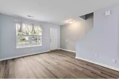 1521 Nantahala Boulevard, Mount Pleasant, SC 29464 - Photo 3