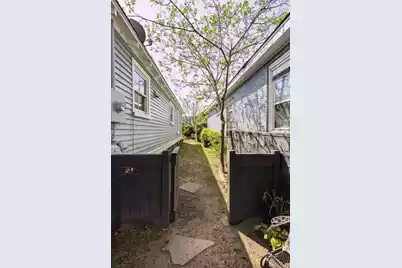 85 Romney Street, Charleston, SC 29403 - Photo 11